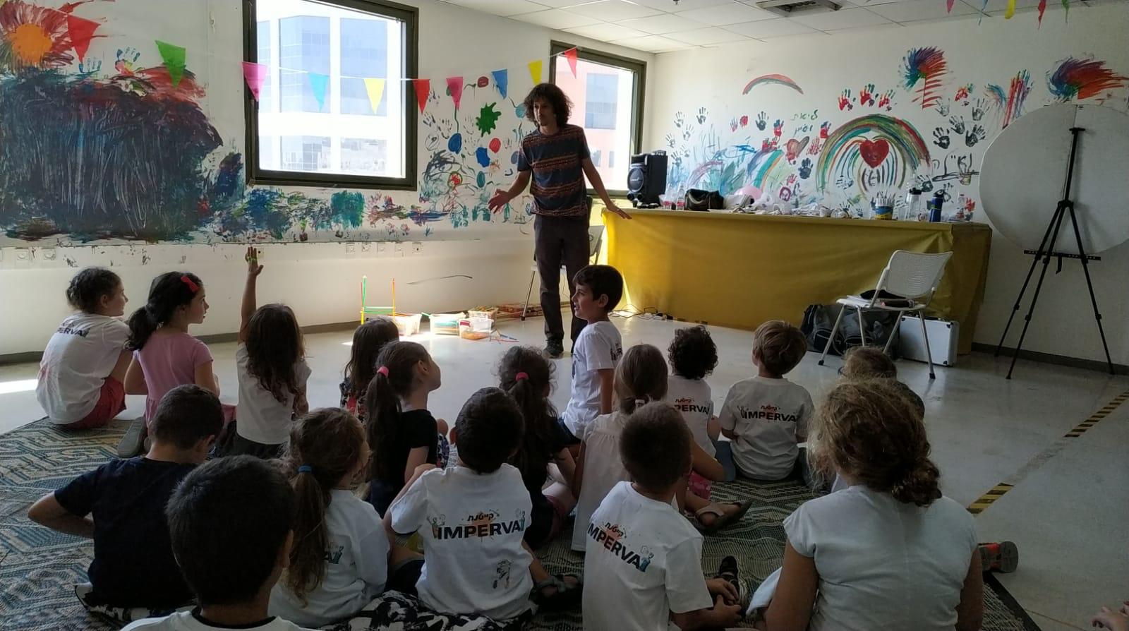 תמונה מהופעה של מורן קל - IMG 20190826 WA0001