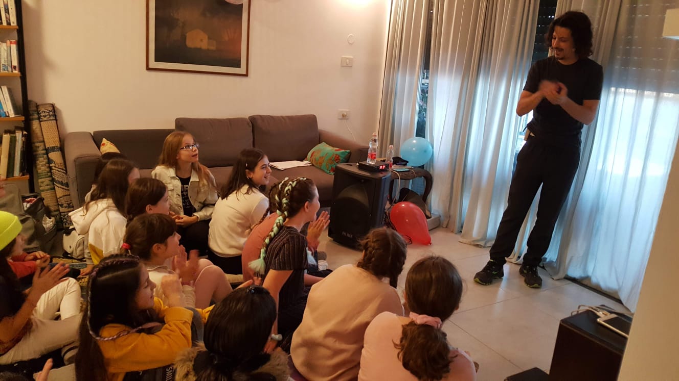 תמונה מהופעה של מורן קל - IMG 20191201 WA0012