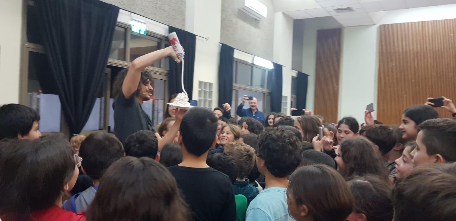 תמונה מהופעה של מורן קל - IMG 20191230 WA0011